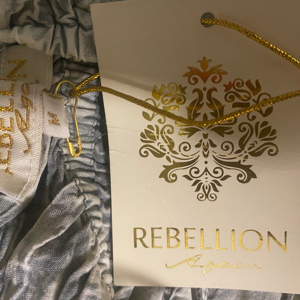 SOLD! Rebellion Again Criss-Cross Lace Up Backless Ruffle Hem Peplum Crop Top M - Picture 16 of 16